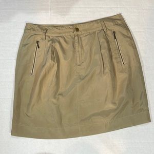 Banana Republic silk skirt khaki color size 10